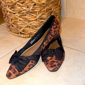 LifeStride leopard slipper with small heel